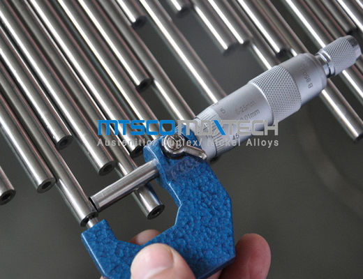 17,1 X 2,31 Mm UNS N06600 Tabung Paduan Nikel Seamless Untuk Pertukaran Panas
